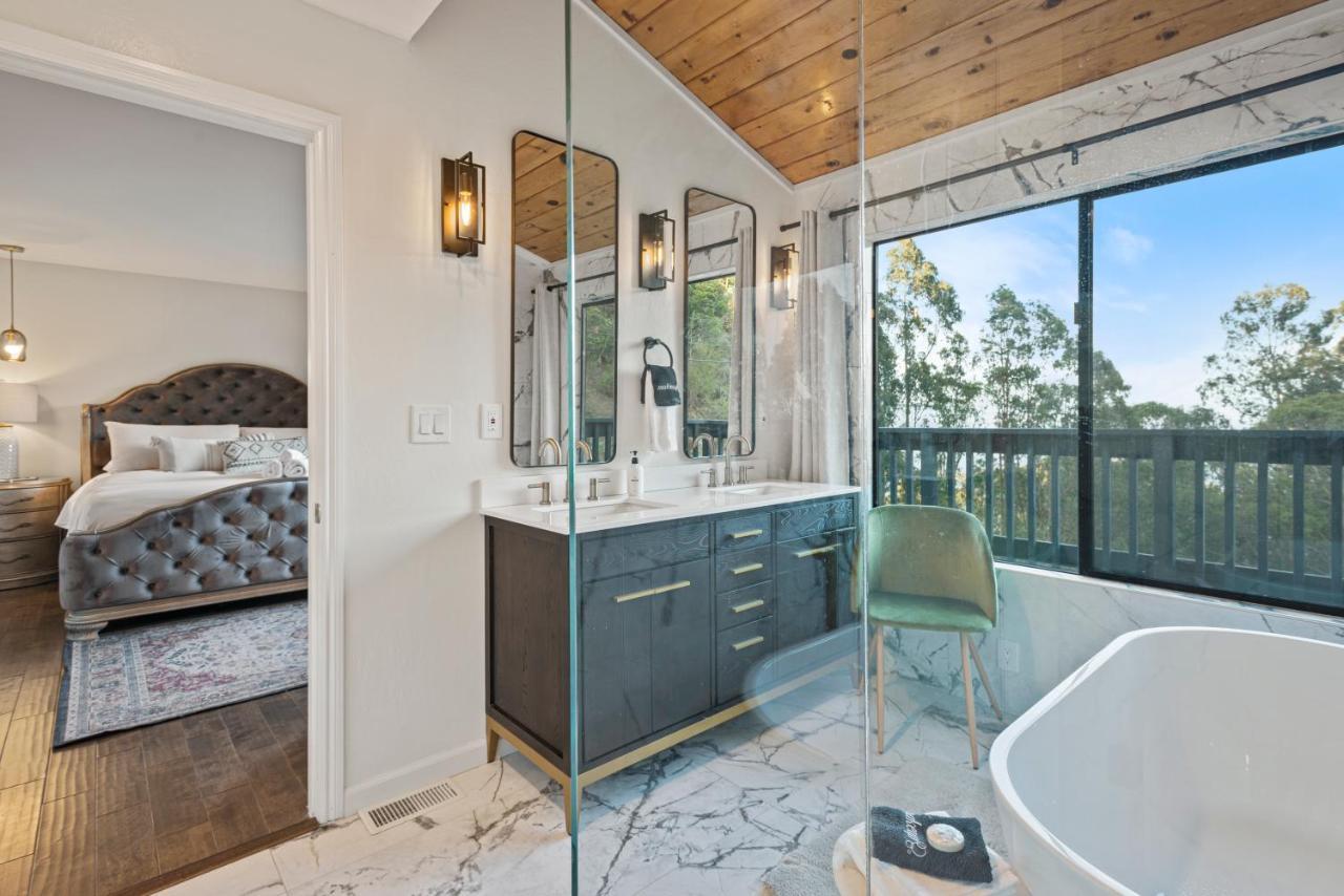 Marbella Lane - 3Br Penthouse Executive Suite, Sfo, Parking Brisbane Exteriör bild