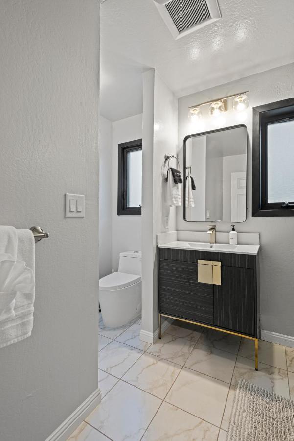 Marbella Lane - 3Br Penthouse Executive Suite, Sfo, Parking Brisbane Exteriör bild